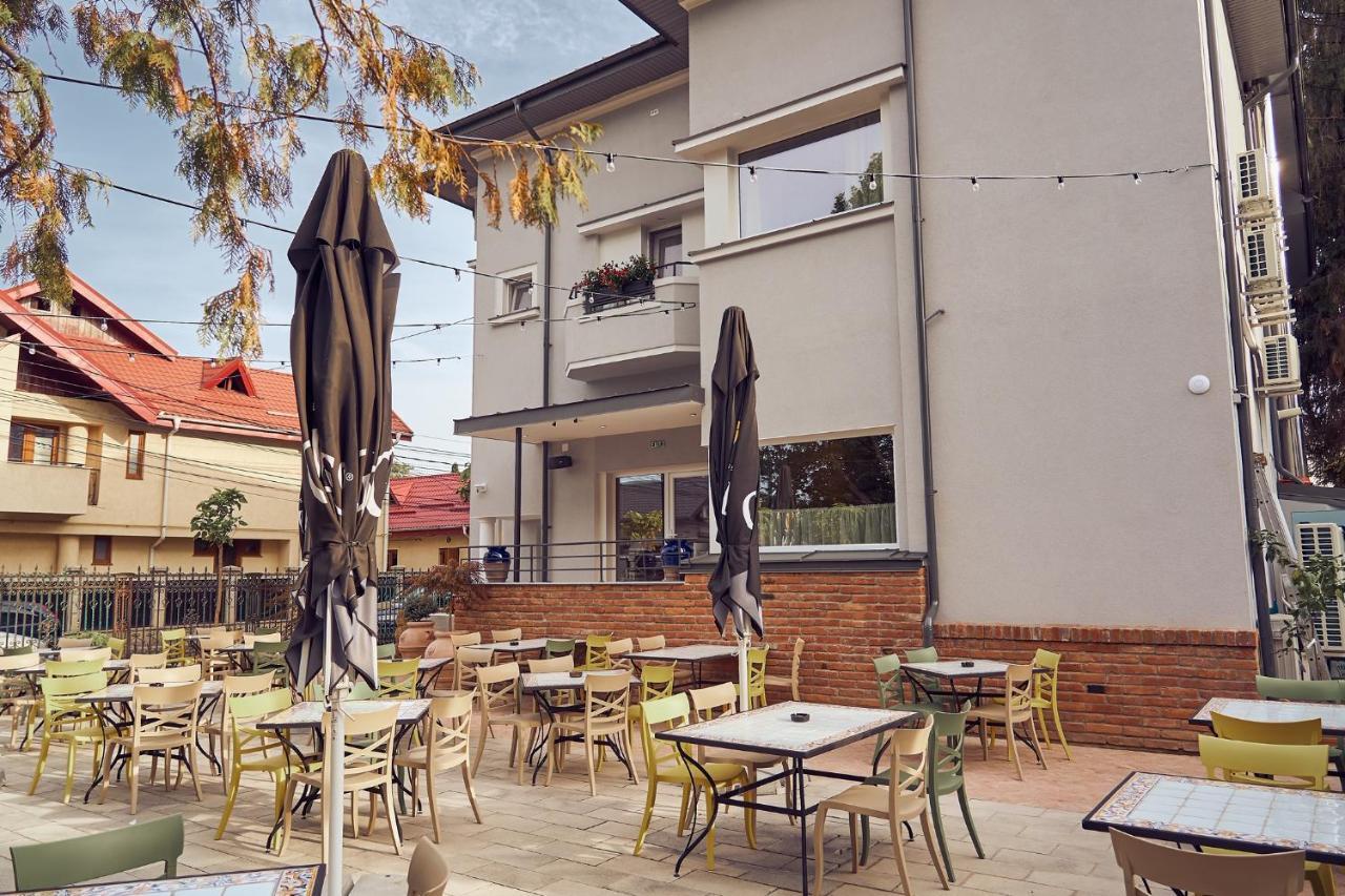 Villa Piazzetta Bacău Екстериор снимка